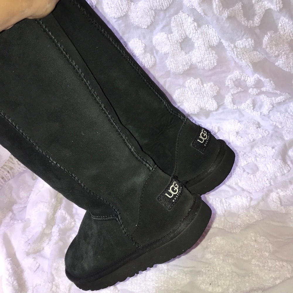 Black UGG boots